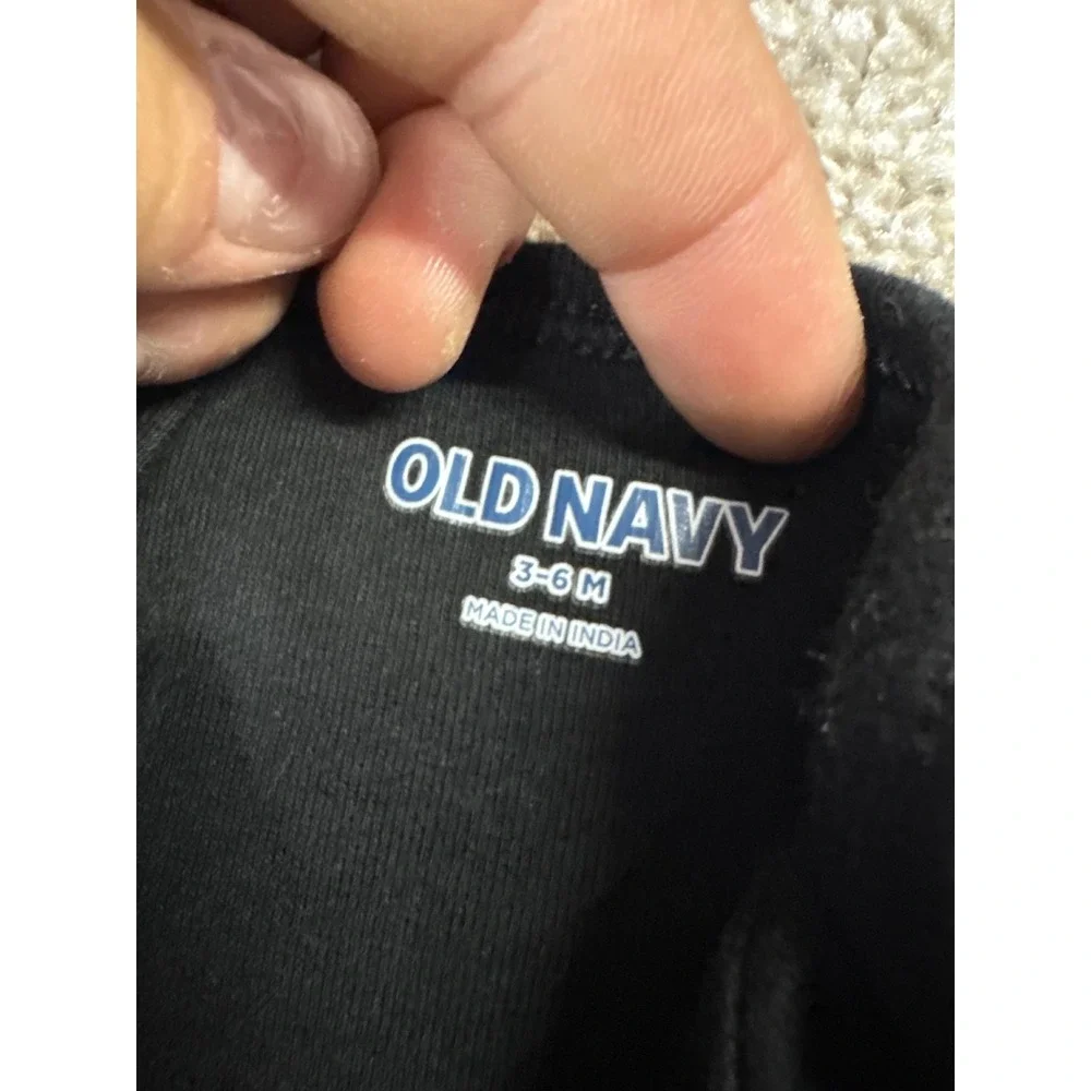 Old Navy Baby Cheers to a New Year Bodysuit Black Rose Gold 3-6M Long Sleeve